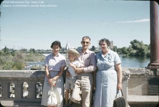 1958 Yellowstone, Bud, Jalaine, Scott, Harold and Ruby Albiston